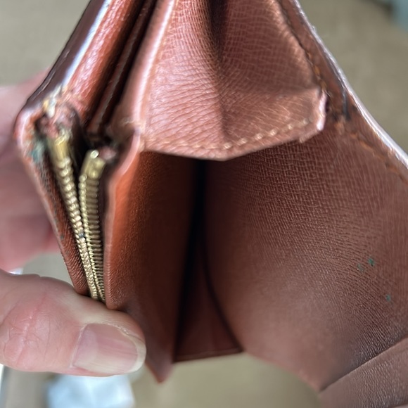 Louis Vuitton Monogram Wallet CA0050 GUC - Picture 13 of 14